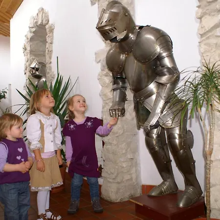 Gasthof Landpension Zur Schwärzenburg Familie Zwicknagl