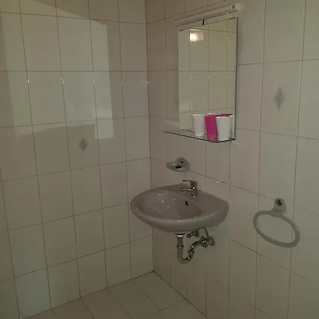 Landpension Zur Schwärzenburg Familie Zwicknagl 3*