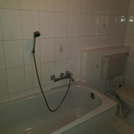 Landpension Zur Schwärzenburg Familie Zwicknagl Gasthof Roding